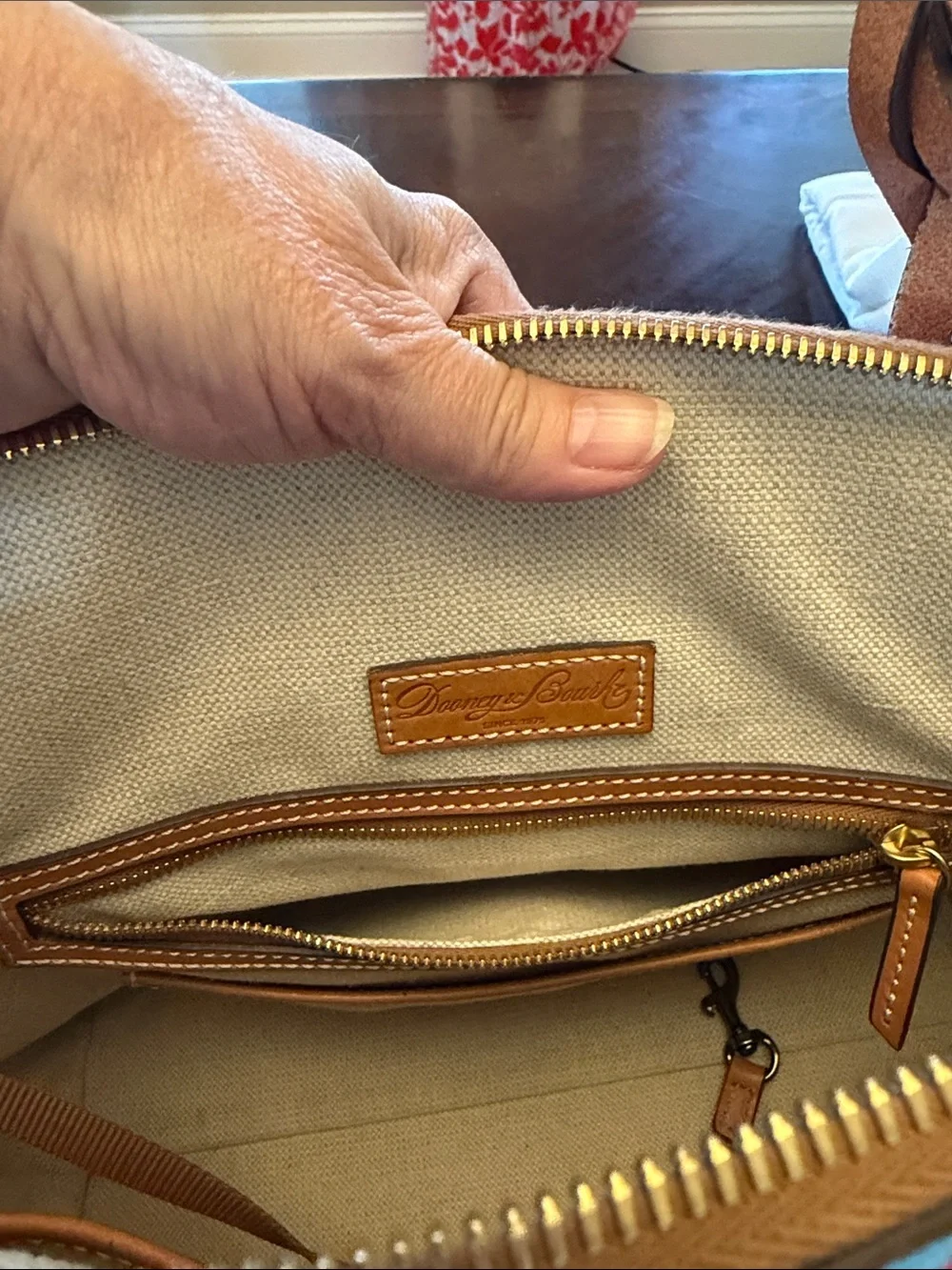 Dooney & Bourke Hydrangea Celeste satchel w/vachetta leather handles & strap EUC
